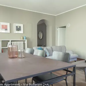 https://brera-apartments-in-san-marco.it-lombardy.com